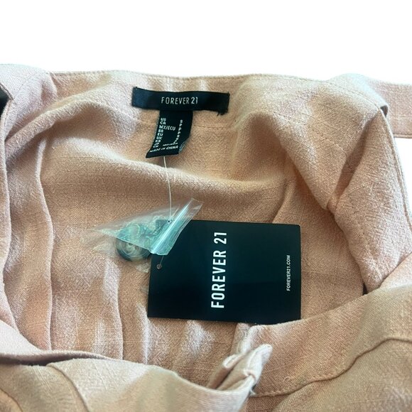 Women's NWT Forever 21 Linen Blend Rose Tie Front Romper with Pockets Size Small - Picture 3 of 4